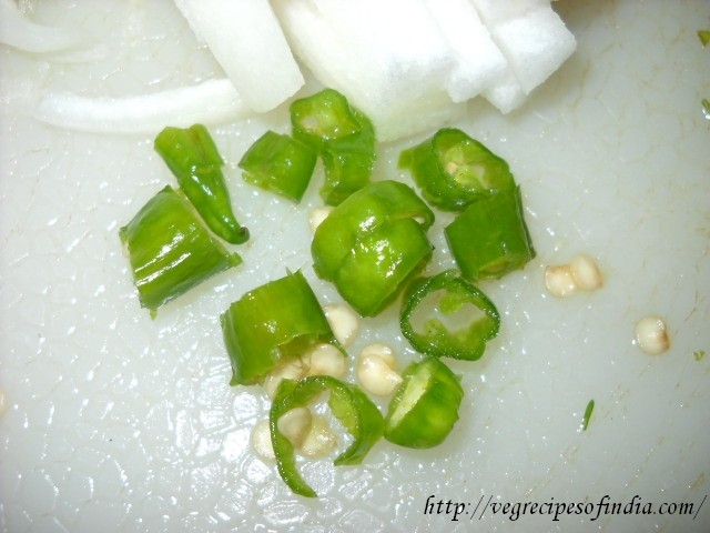 chopped-green-chili chopped-green-chili