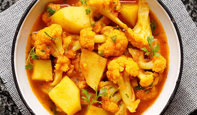 Aloo gobi outlet in pressure cooker