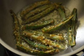 Kurkuri Bhindi (Indian Fried Okra)