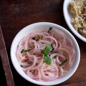 onion lachcha, onion rings salad