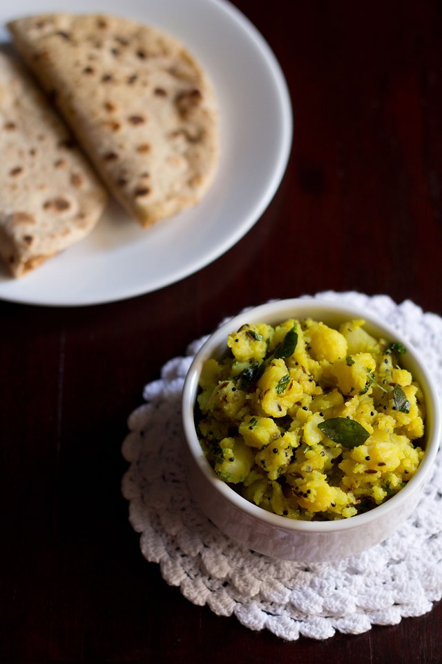 aloo sabzi recipe batata bhaji recipe for ganesh