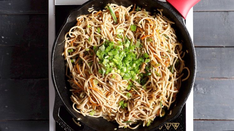 Vegetable Noodles Recipe In Tamil - Vegetarian Foody's
