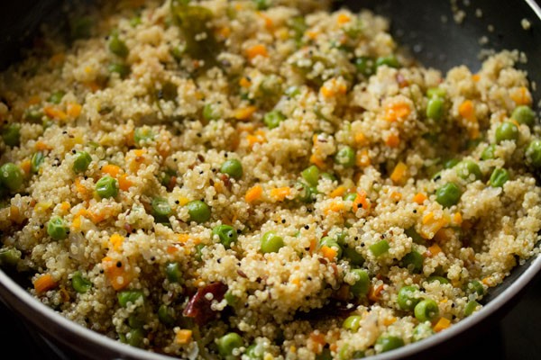 Quinoa Upma - Instant Pot & Stovetop - Indian Veggie Delight