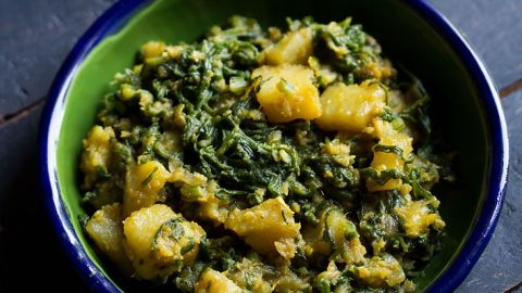 Featured image of post Simple Way to Aloo Palak Sabji Kaise Banate Hain