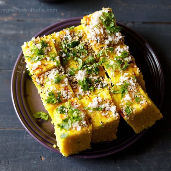 Chana Dal Dhokla | Traditional Gujarati Vati Dal Dhokla (With Curd)