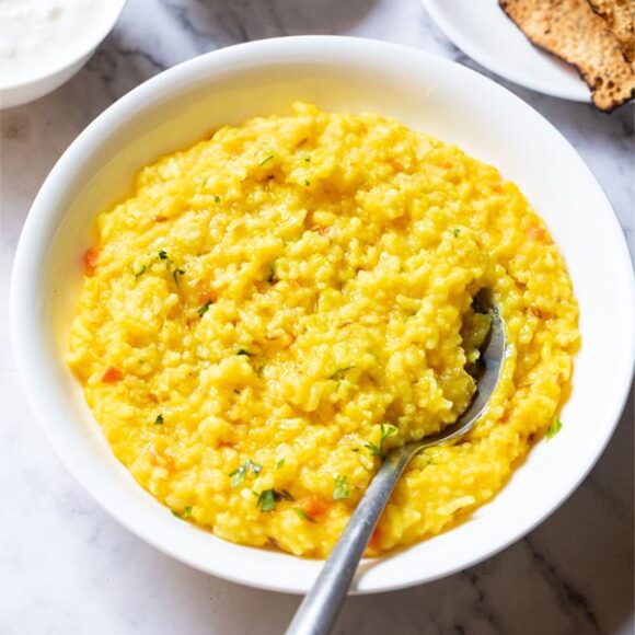 Khichdi Recipe | Easy Moong Dal Khichdi Recipe (Healthy)