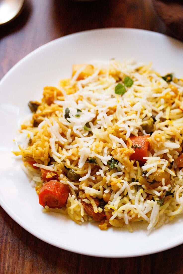 Veg Biryani Recipe (Hyderabadi Vegetable Dum Biryani)