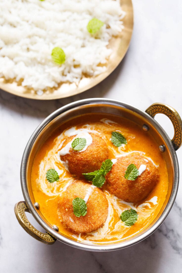 Malai Kofta Recipe (Restaurant Style Paneer Kofta)