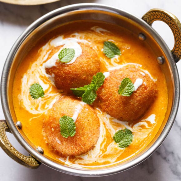 Malai Kofta Recipe (Restaurant Style Paneer Kofta)