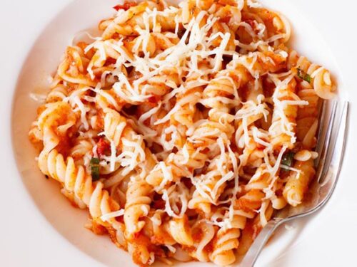 Arrabiata Pasta (Easy Recipe) » Dassana's Veg Recipes