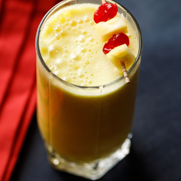 Pineapple Smoothie (Healthy 3 Ingredient Recipe)